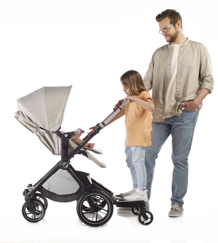 Jané Go Up Surfer 360-degree swivel wheel close-up, showing pivot mechanism