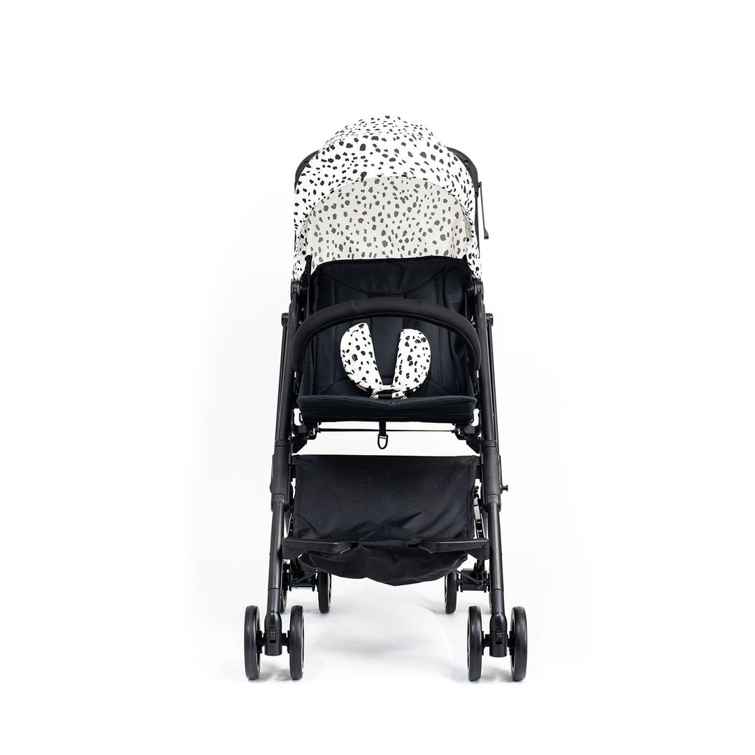 Roma Capsule³ Dalmatian side profile showing double wheels