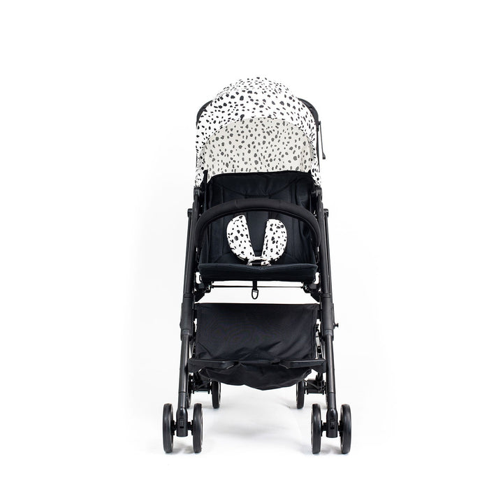 Roma Capsule³ Dalmatian side profile showing double wheels