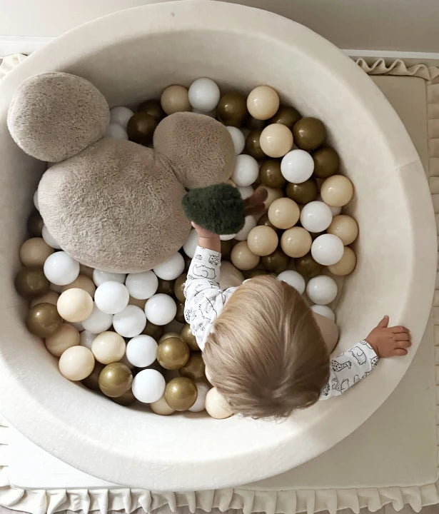 Monio for Kids Cream Velvet Round Ball Pit — product detail showing velvet texture