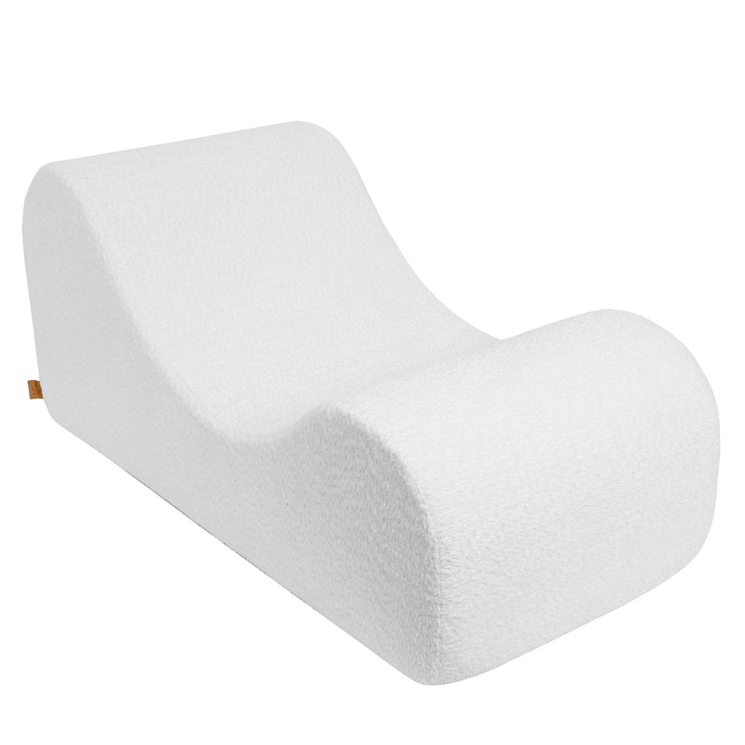 MeowBaby Boucle Wave Lounger - White, headrest detail